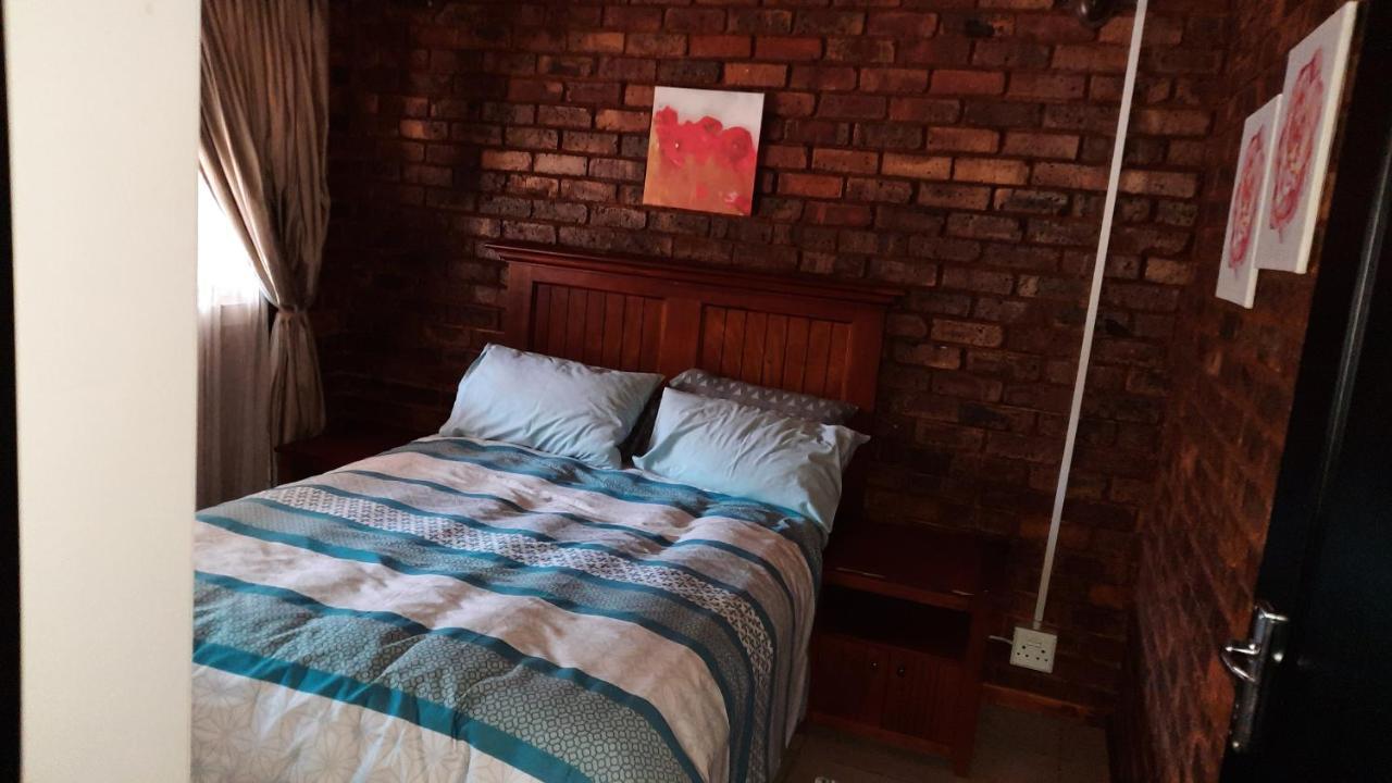 Legaeng Cottage - Serenity Pretoria-Noord Dış mekan fotoğraf
