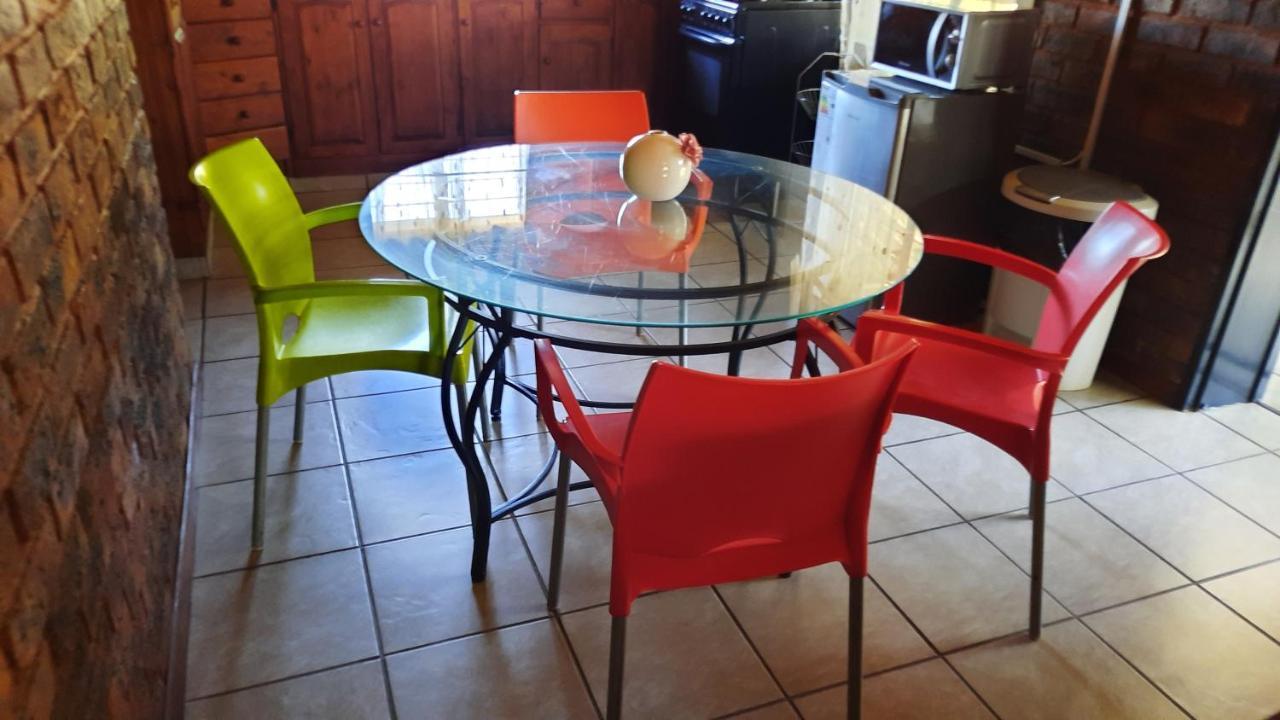 Legaeng Cottage - Serenity Pretoria-Noord Dış mekan fotoğraf